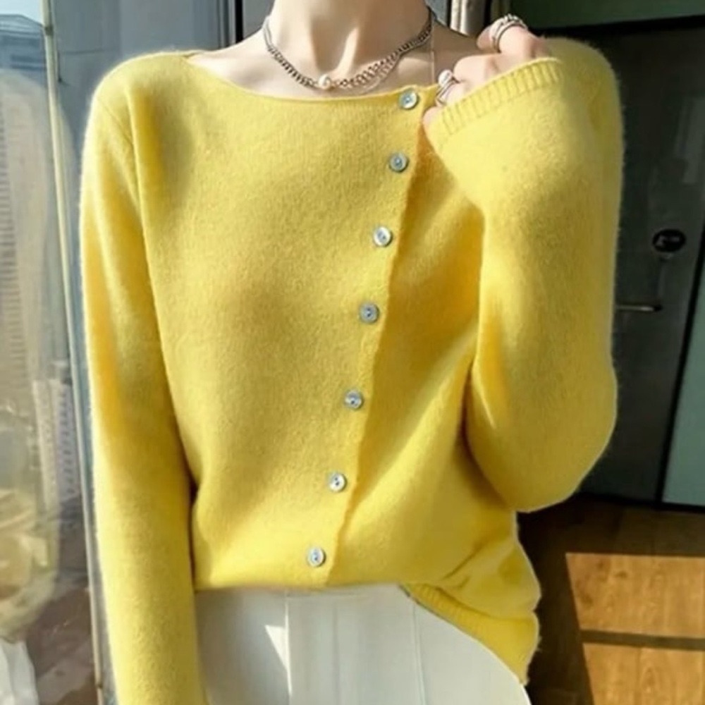 Women's Wool Elegant Asymmetrical Cardigan Sweater - Picture 2 of 5